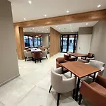 Monduro * Durrës