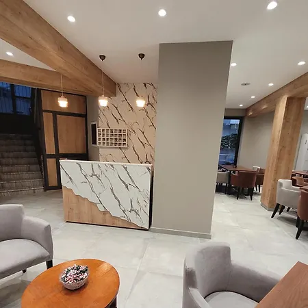 Privatunterkunft Monduro Durrës