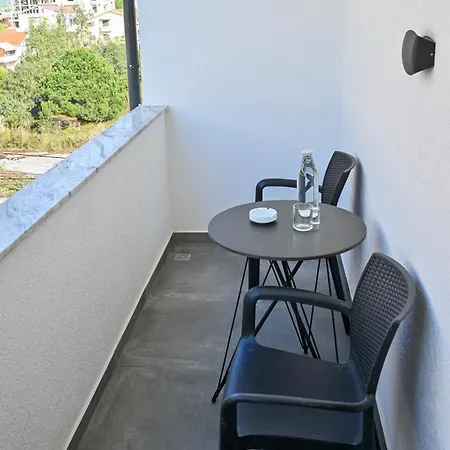 Homestay Monduro Durres